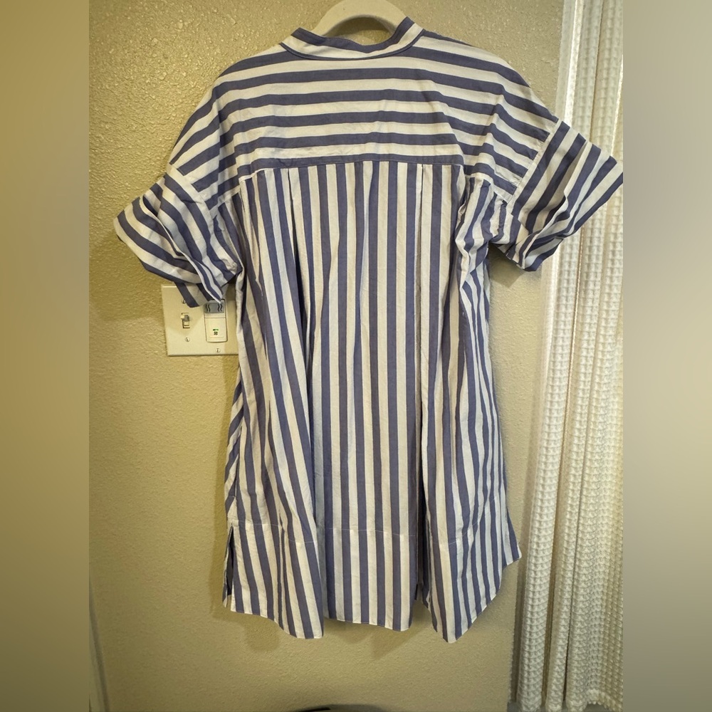 Banana Republic Blue and White Striped Shirt Dress - Picture 4 of 5
